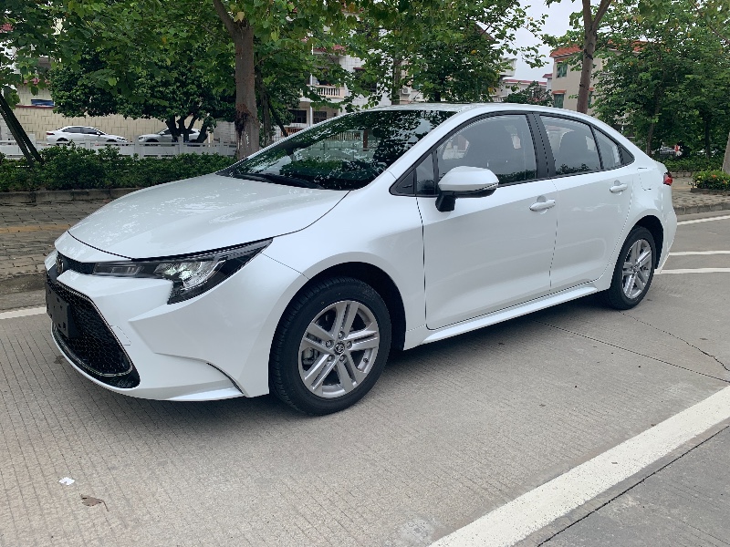 50 万品牌:雷凌表显里程0-1万公里上牌时间2020-09排放标准1.