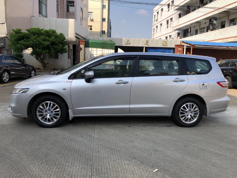 20 万品牌:奥德赛表显里程8万公里以上上牌时间2012-07排放标准2.