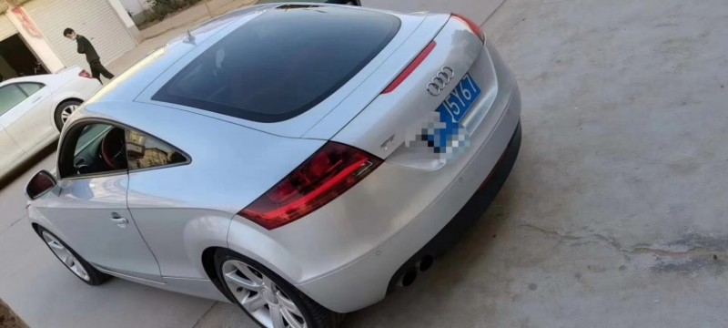 湖州抵押车09年奥迪tt出售