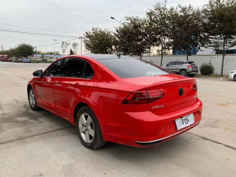 80 万品牌:凌渡表显里程1-3万公里上牌时间2019-06排放标准2.