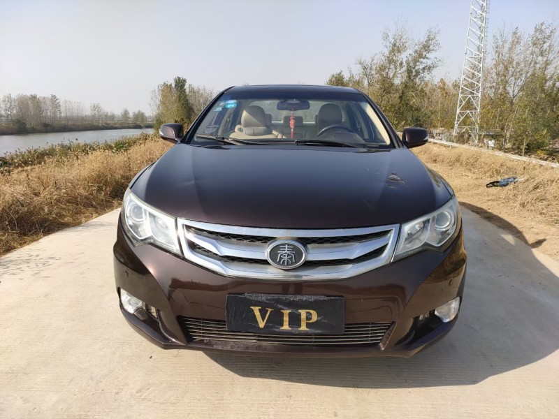 徐州抵押车14年比亚迪秦出售