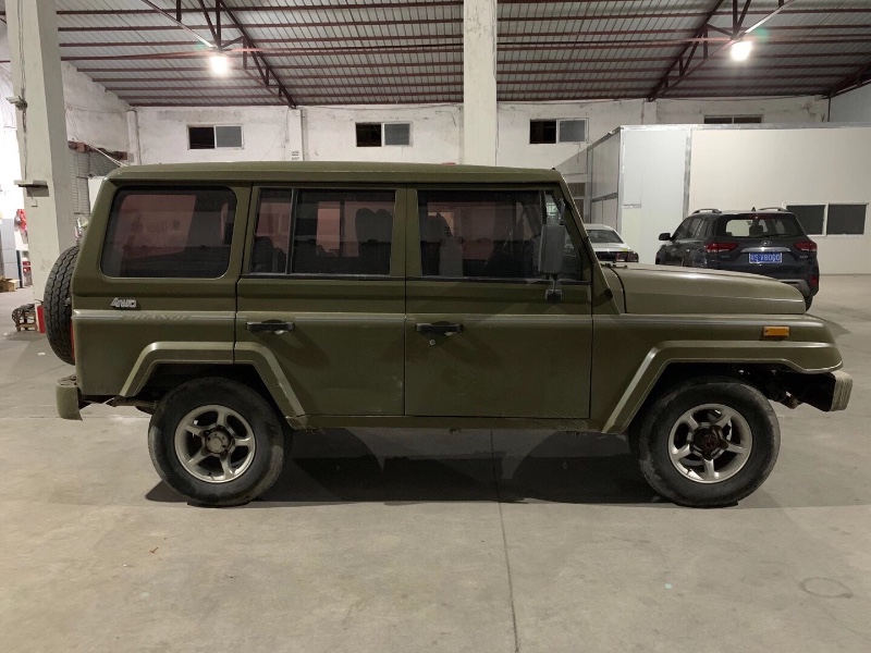 中山抵押车16年北汽制造战旗出售