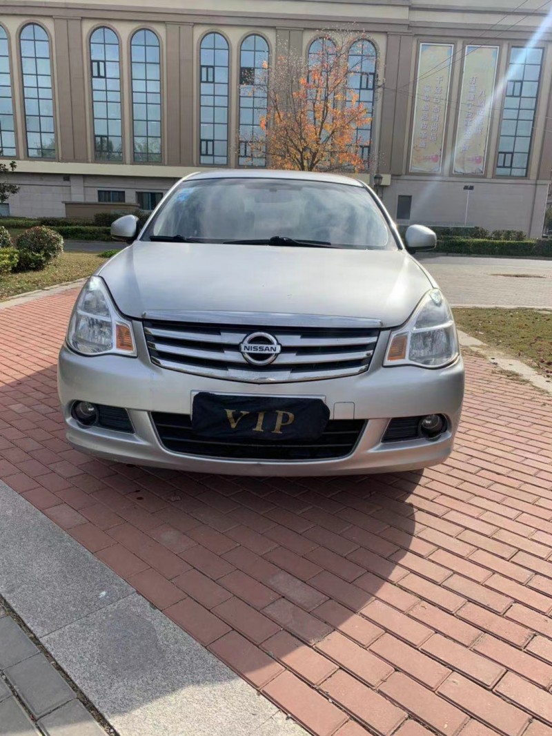 徐州抵押车14年日产轩逸出售